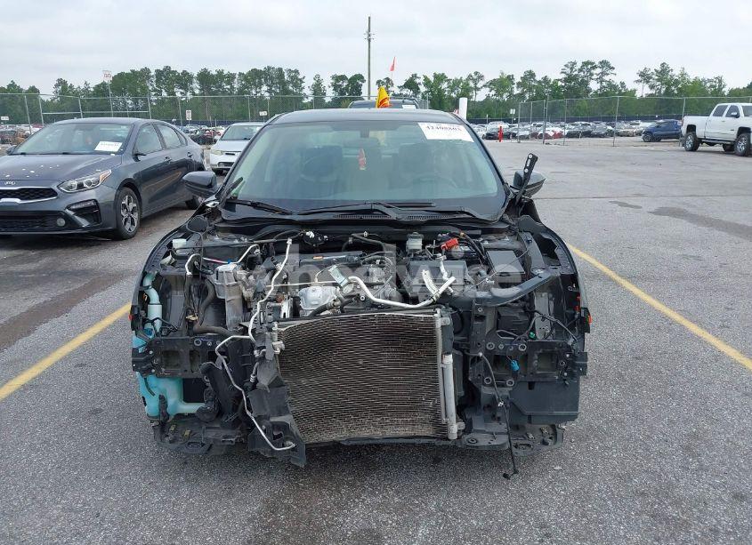 Photo 12 of 2018 Honda Civic LX (VIN 19XFC2F51JE040256)