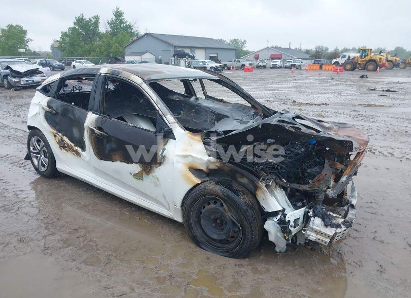 2018 Honda Civic LX (VIN 19XFC2F51JE043349) main photo