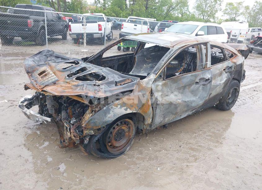 Photo 2 of 2018 Honda Civic LX (VIN 19XFC2F51JE043349)