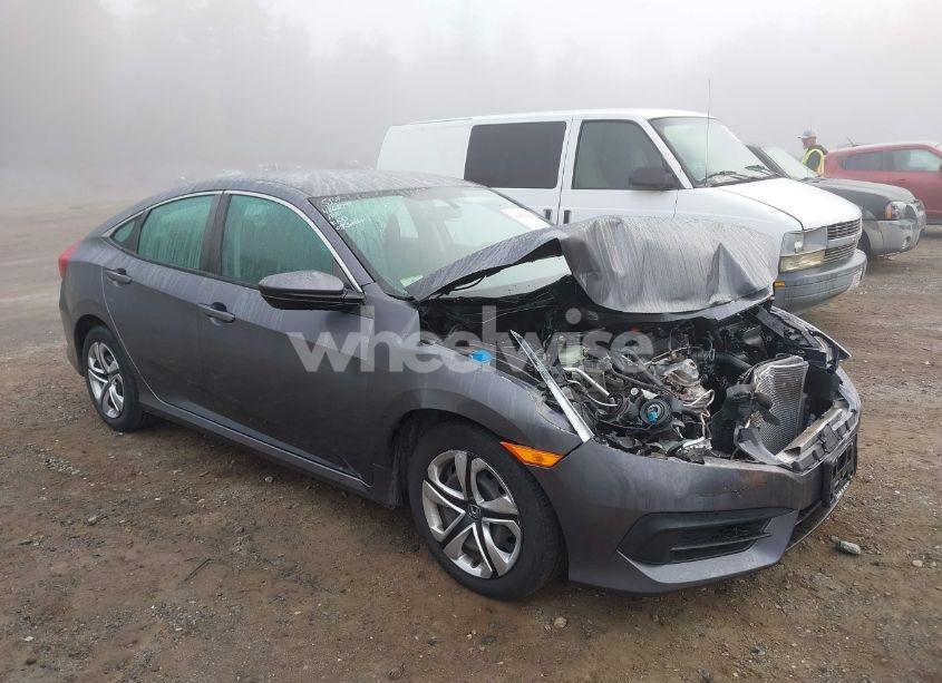 2018 Honda Civic LX (VIN 19XFC2F51JE200782) main photo