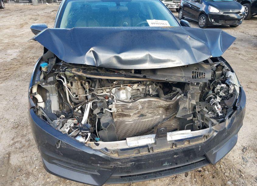 Photo 6 of 2016 Honda Civic LX (VIN 19XFC2F52GE032028)