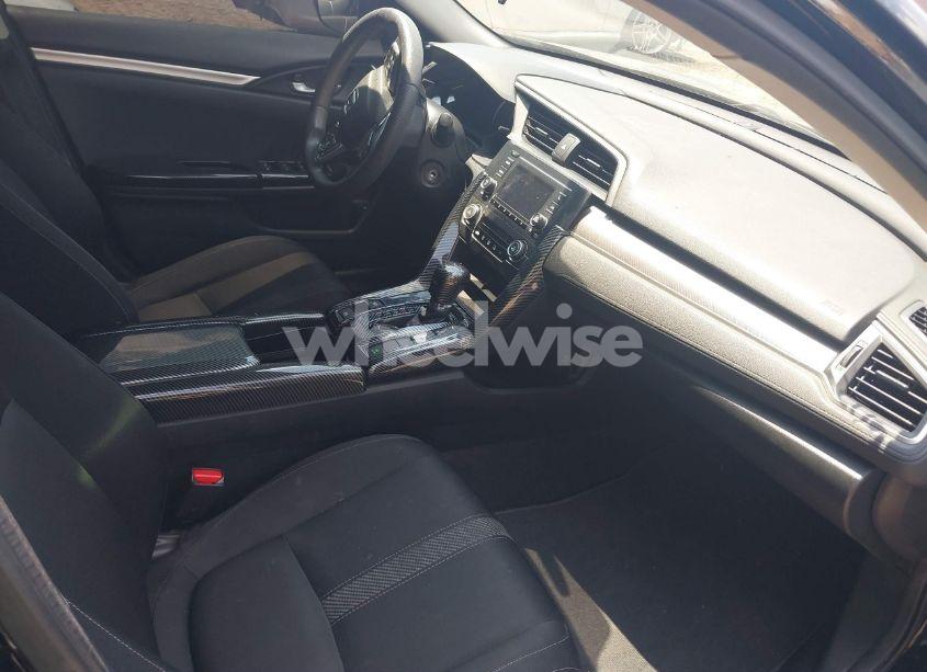Photo 5 of 2016 Honda Civic LX (VIN 19XFC2F52GE061044)