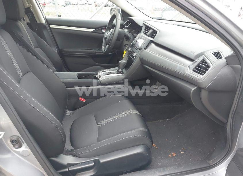 Photo 5 of 2016 Honda Civic LX (VIN 19XFC2F52GE082041)
