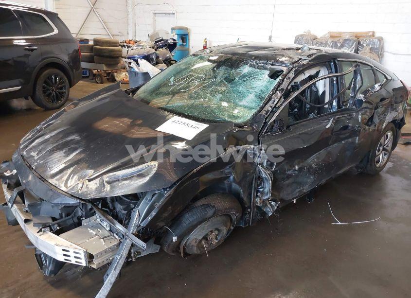 Photo 6 of 2016 Honda Civic LX (VIN 19XFC2F52GE084131)