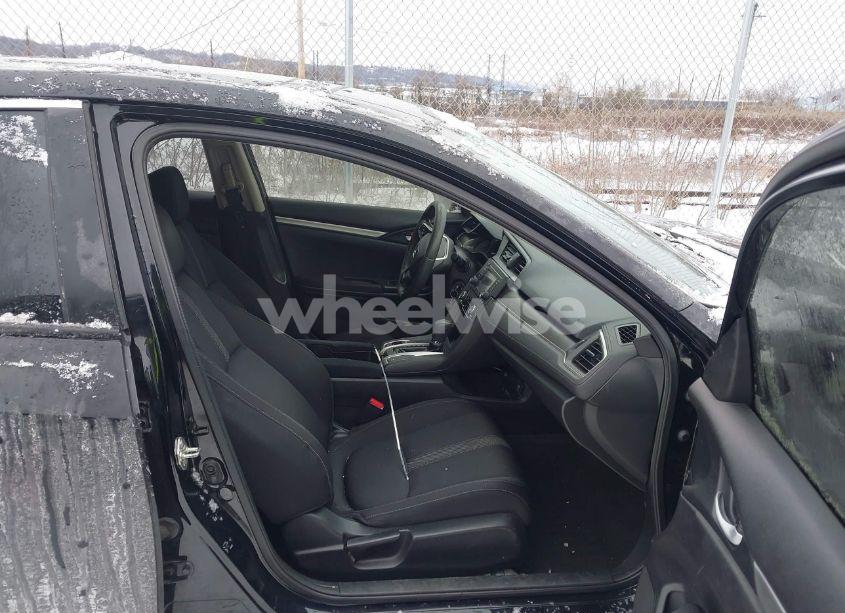 Photo 5 of 2016 Honda Civic LX (VIN 19XFC2F52GE202615)
