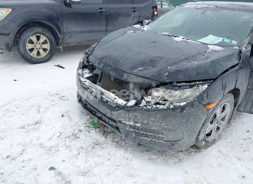 Photo 6 of 2016 Honda Civic LX (VIN 19XFC2F52GE202615)