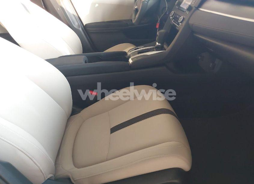 Photo 5 of 2016 Honda Civic LX (VIN 19XFC2F52GE239910)