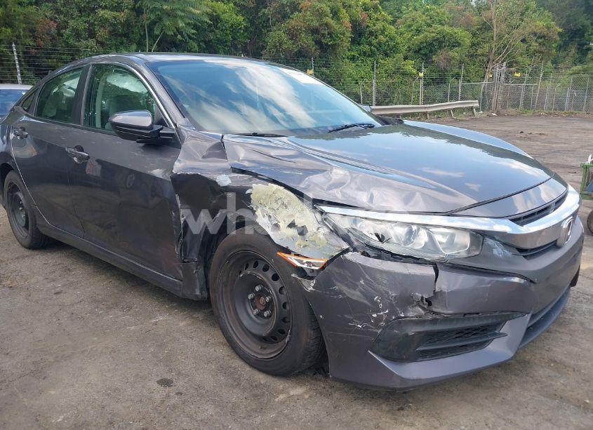 2017 Honda Civic LX (VIN 19XFC2F52HE053026) main photo