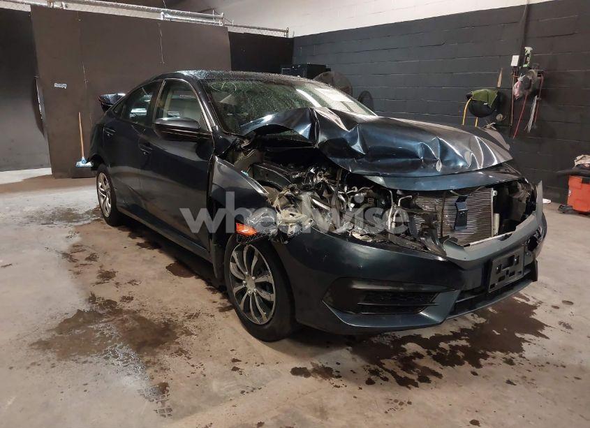 2017 Honda Civic LX (VIN 19XFC2F52HE202101) main photo