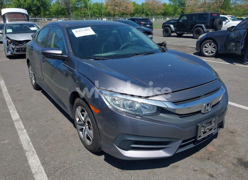 2017 Honda Civic LX (VIN 19XFC2F52HE203362) main photo