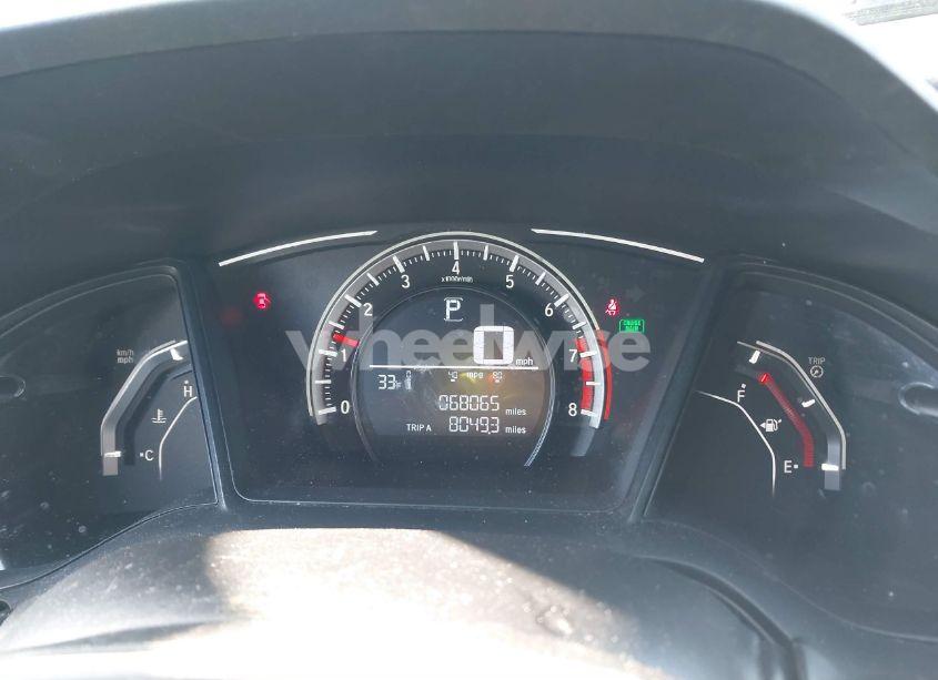 Photo 7 of 2017 Honda Civic LX (VIN 19XFC2F52HE223370)