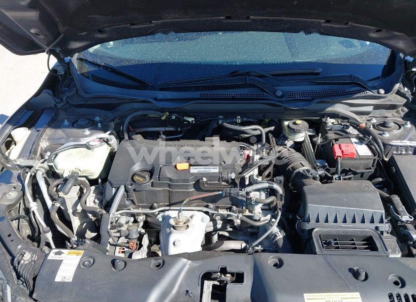 Photo 10 of 2018 Honda Civic LX (VIN 19XFC2F52JE000011)