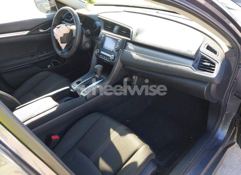 Photo 5 of 2018 Honda Civic LX (VIN 19XFC2F52JE000011)