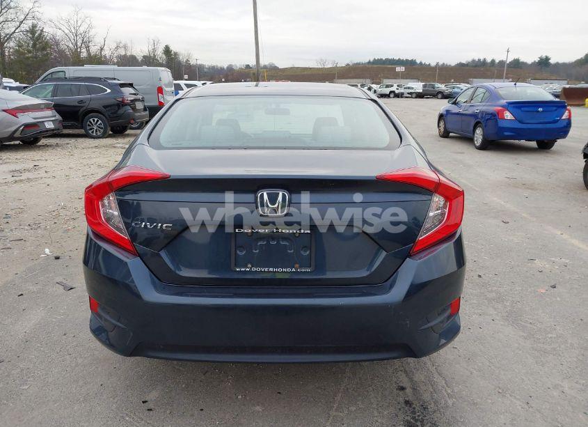 Photo 16 of 2018 Honda Civic LX (VIN 19XFC2F52JE016600)