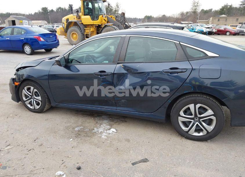 Photo 6 of 2018 Honda Civic LX (VIN 19XFC2F52JE016600)