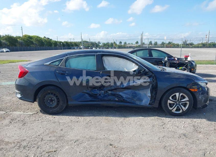 Photo 14 of 2018 Honda Civic LX (VIN 19XFC2F52JE018654)