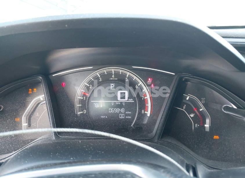 Photo 7 of 2018 Honda Civic LX (VIN 19XFC2F52JE018654)