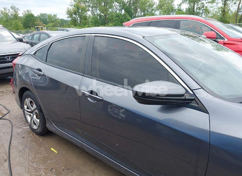 Photo 13 of 2018 Honda Civic LX (VIN 19XFC2F52JE022591)