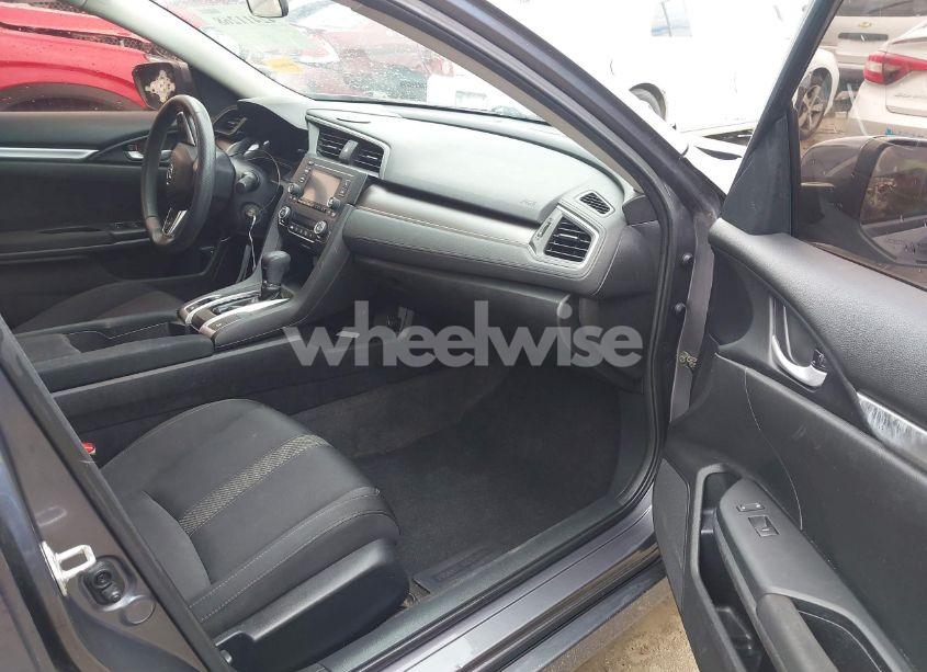 Photo 5 of 2018 Honda Civic LX (VIN 19XFC2F52JE022591)