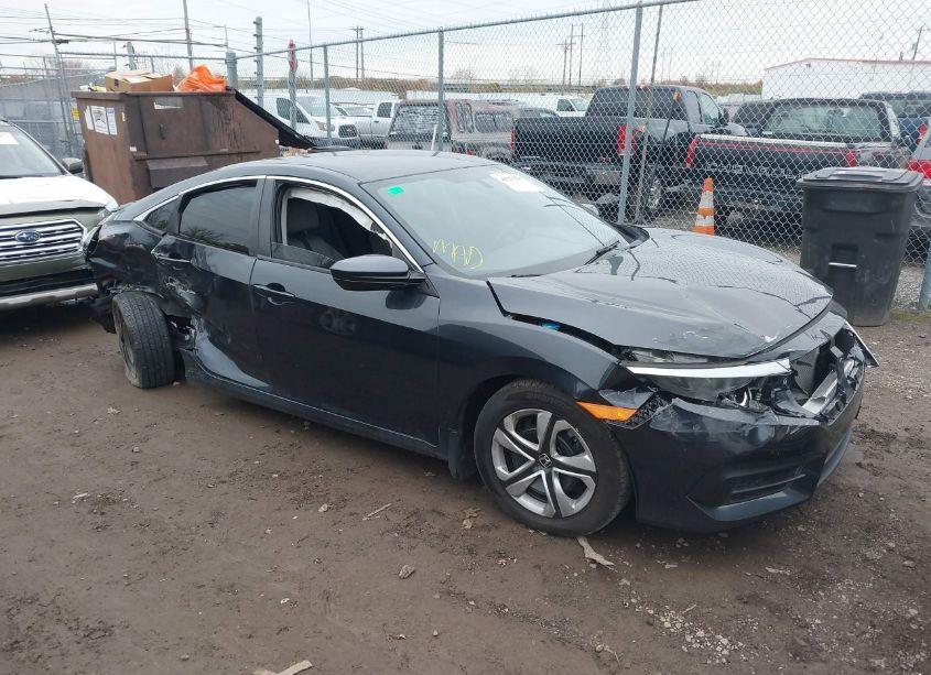 2018 Honda Civic LX (VIN 19XFC2F52JE023451) main photo