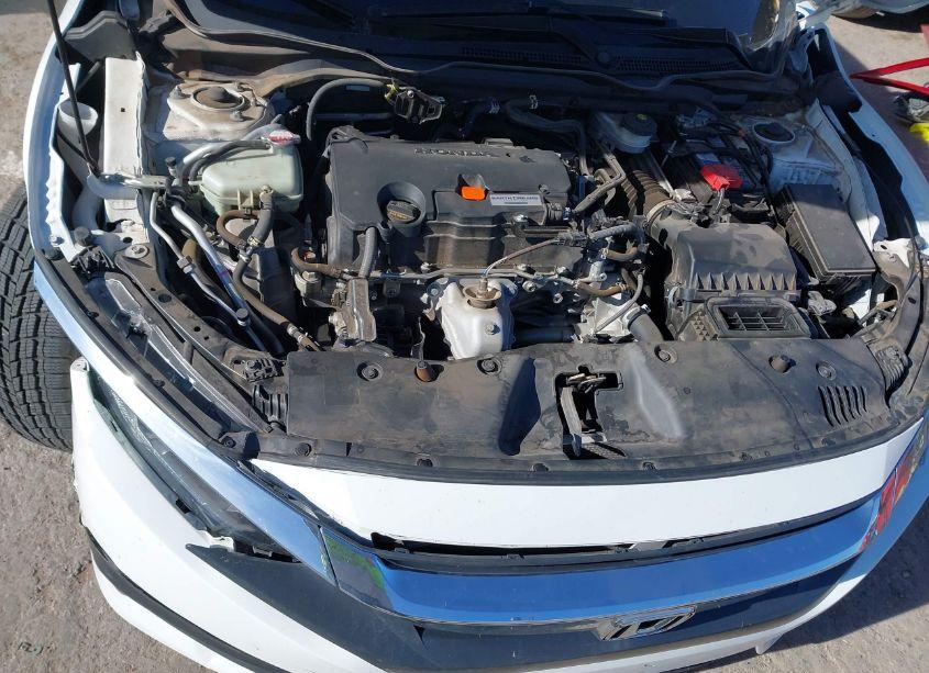 Photo 10 of 2018 Honda Civic LX (VIN 19XFC2F52JE041237)