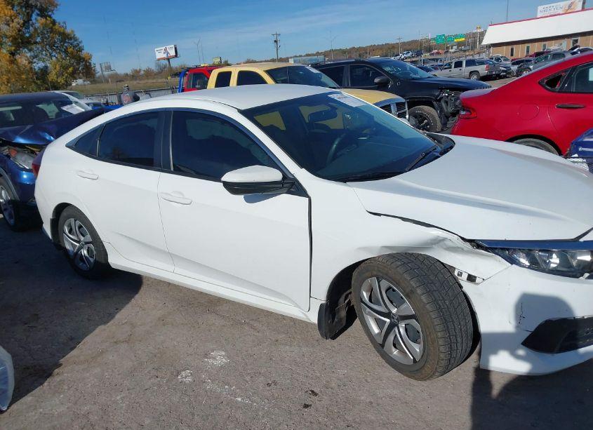 Photo 13 of 2018 Honda Civic LX (VIN 19XFC2F52JE041237)