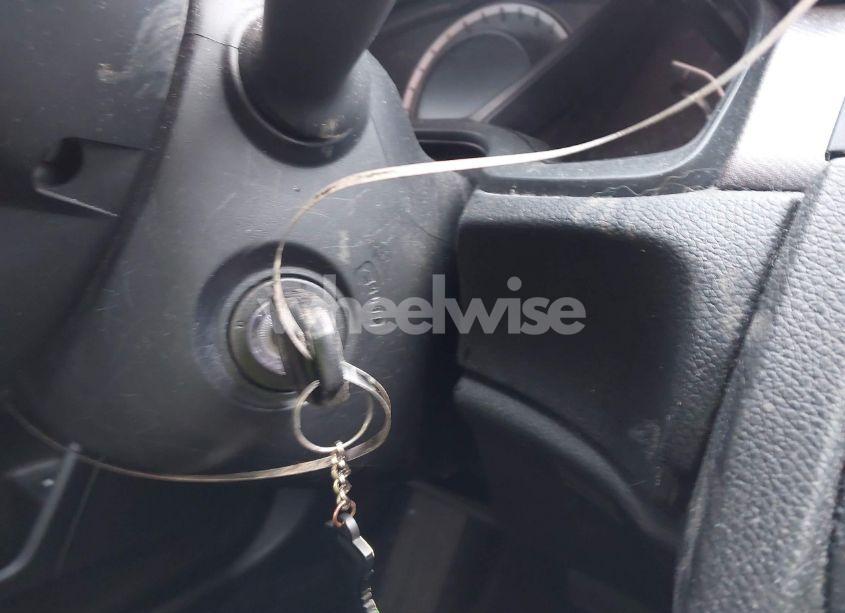 Photo 11 of 2018 Honda Civic LX (VIN 19XFC2F52JE042985)