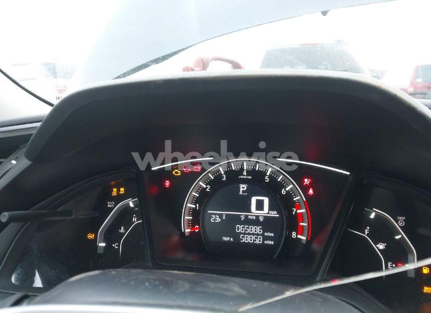 Photo 15 of 2018 Honda Civic LX (VIN 19XFC2F52JE042985)