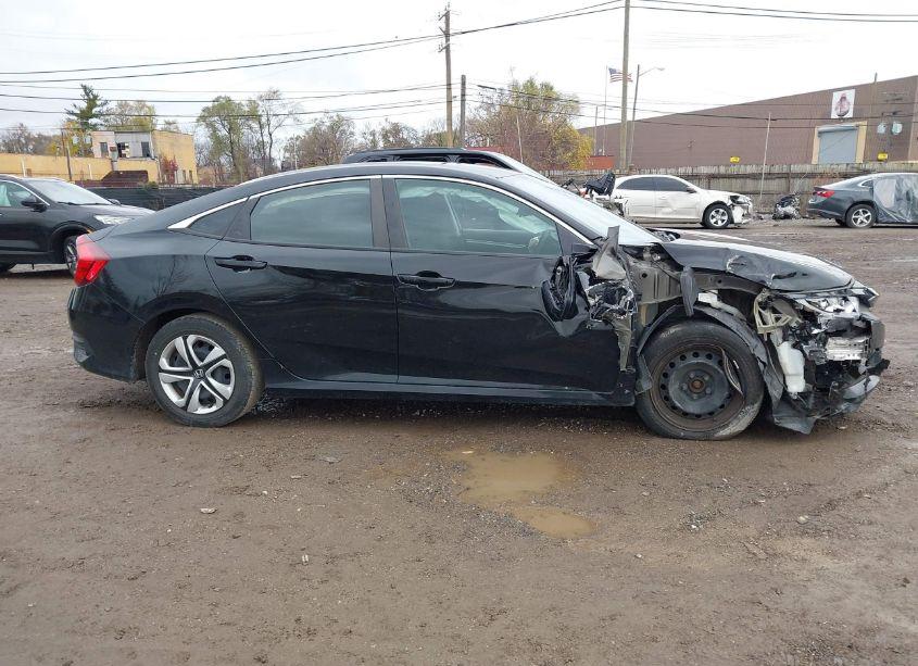 Photo 13 of 2018 Honda Civic LX (VIN 19XFC2F52JE043490)