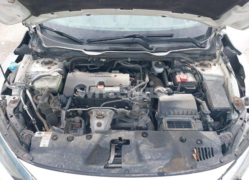 Photo 10 of 2018 Honda Civic LX (VIN 19XFC2F52JE202864)