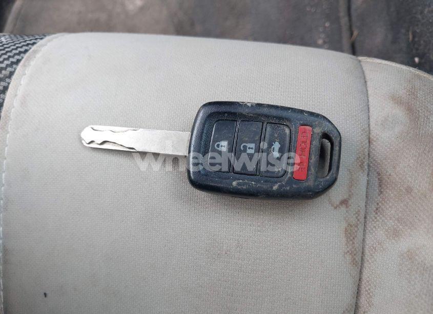 Photo 11 of 2018 Honda Civic LX (VIN 19XFC2F52JE202864)