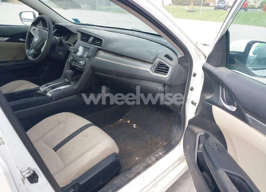 Photo 5 of 2018 Honda Civic LX (VIN 19XFC2F52JE202864)