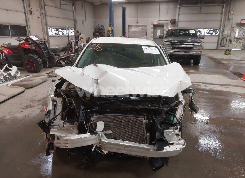 Photo 13 of 2018 Honda Civic LX (VIN 19XFC2F52JE203271)