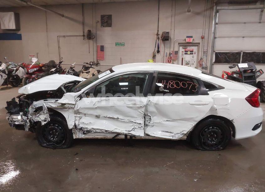 Photo 15 of 2018 Honda Civic LX (VIN 19XFC2F52JE203271)