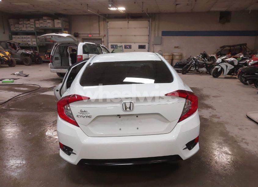 Photo 17 of 2018 Honda Civic LX (VIN 19XFC2F52JE203271)