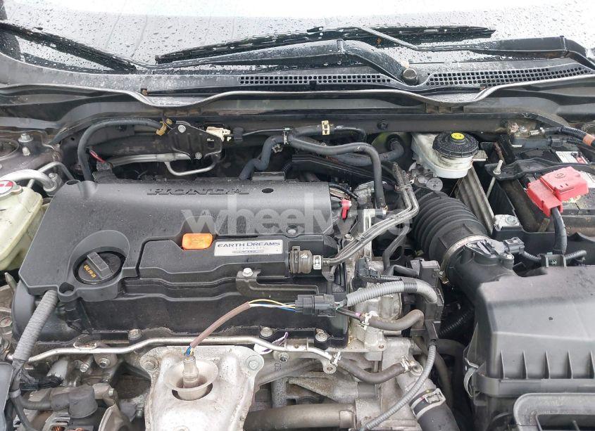 Photo 10 of 2017 Honda Civic LX (VIN 19XFC2F53HE022996)