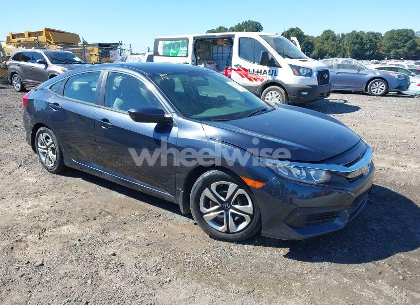 2017 Honda Civic LX (VIN 19XFC2F53HE032170) main photo