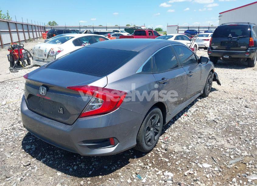 Photo 4 of 2017 Honda Civic LX (VIN 19XFC2F53HE044657)