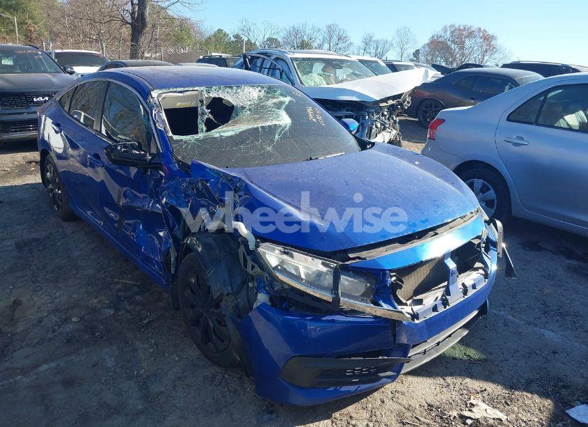 2017 Honda Civic LX (VIN 19XFC2F53HE074998) main photo