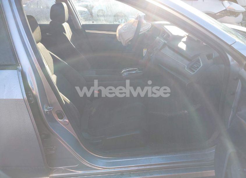 Photo 5 of 2017 Honda Civic LX (VIN 19XFC2F53HE227928)