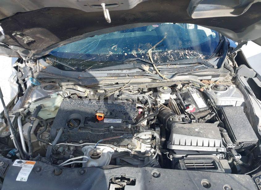 Photo 10 of 2018 Honda Civic LX (VIN 19XFC2F53JE002298)