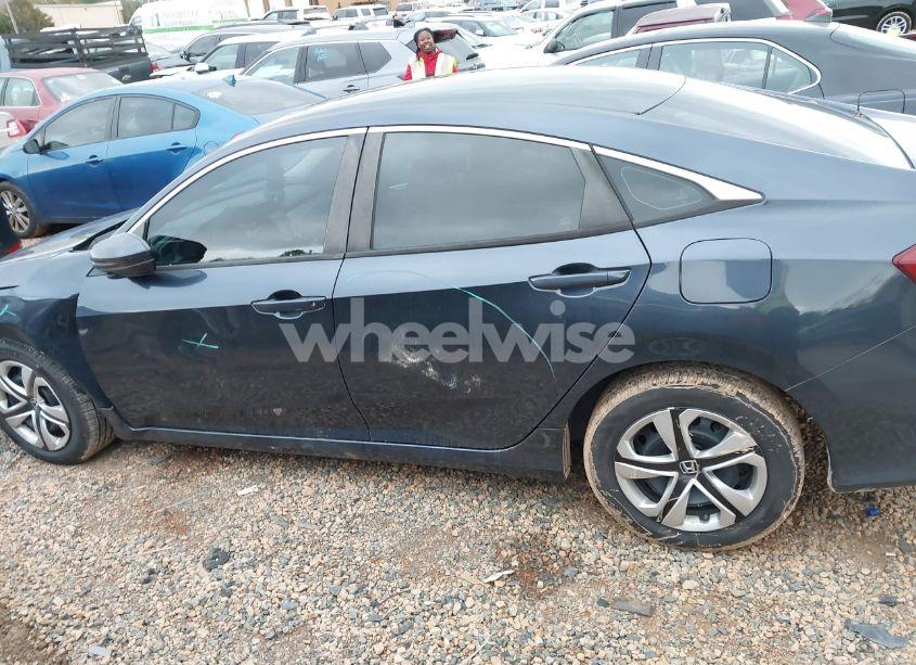 Photo 14 of 2018 Honda Civic LX (VIN 19XFC2F53JE006657)