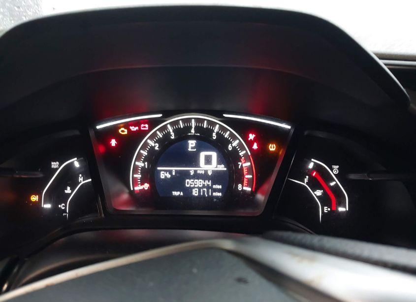 Photo 7 of 2018 Honda Civic LX (VIN 19XFC2F53JE032451)