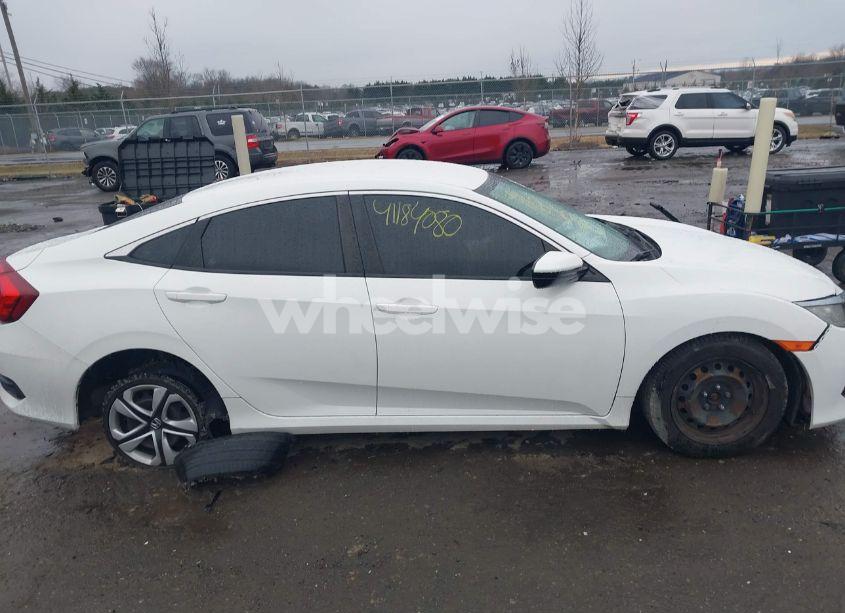 Photo 14 of 2018 Honda Civic LX (VIN 19XFC2F53JE040808)