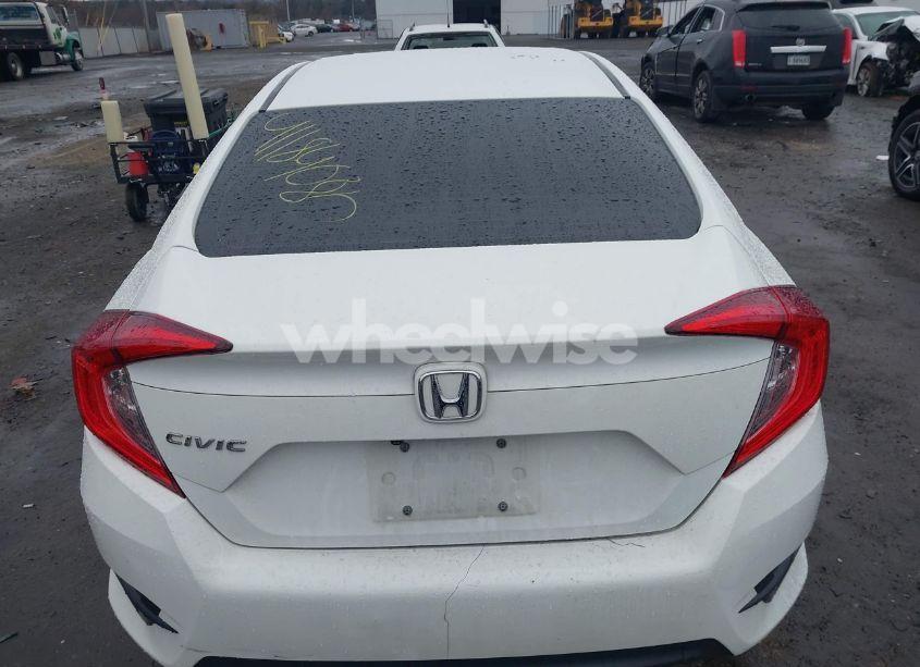 Photo 17 of 2018 Honda Civic LX (VIN 19XFC2F53JE040808)
