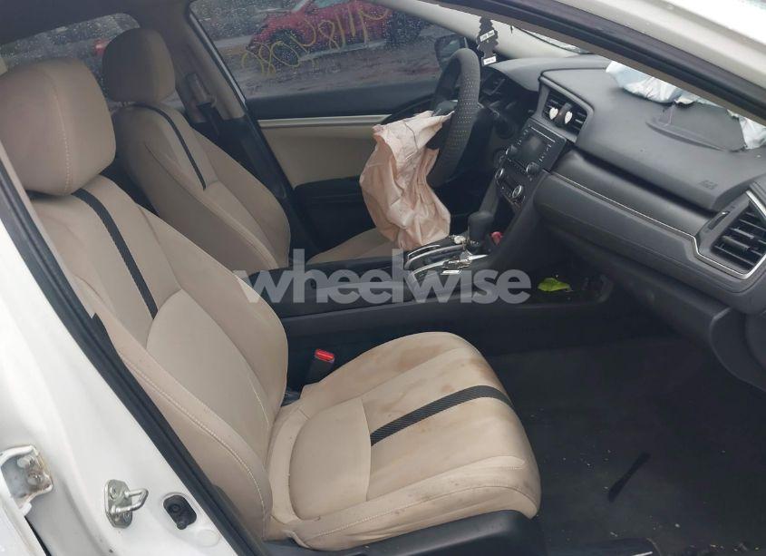 Photo 5 of 2018 Honda Civic LX (VIN 19XFC2F53JE040808)