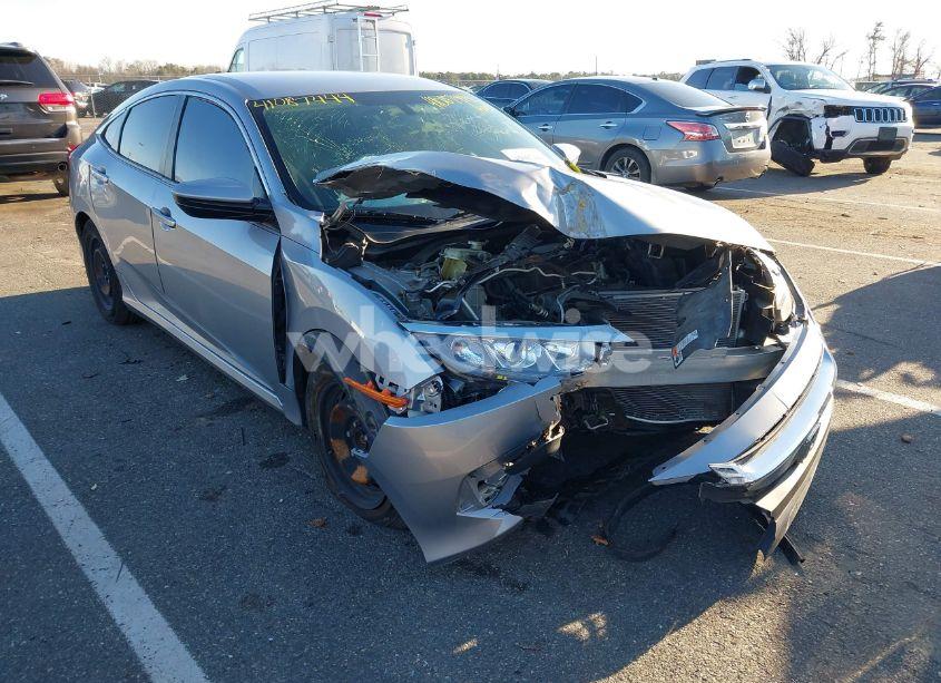 2018 Honda Civic LX (VIN 19XFC2F53JE201447) main photo