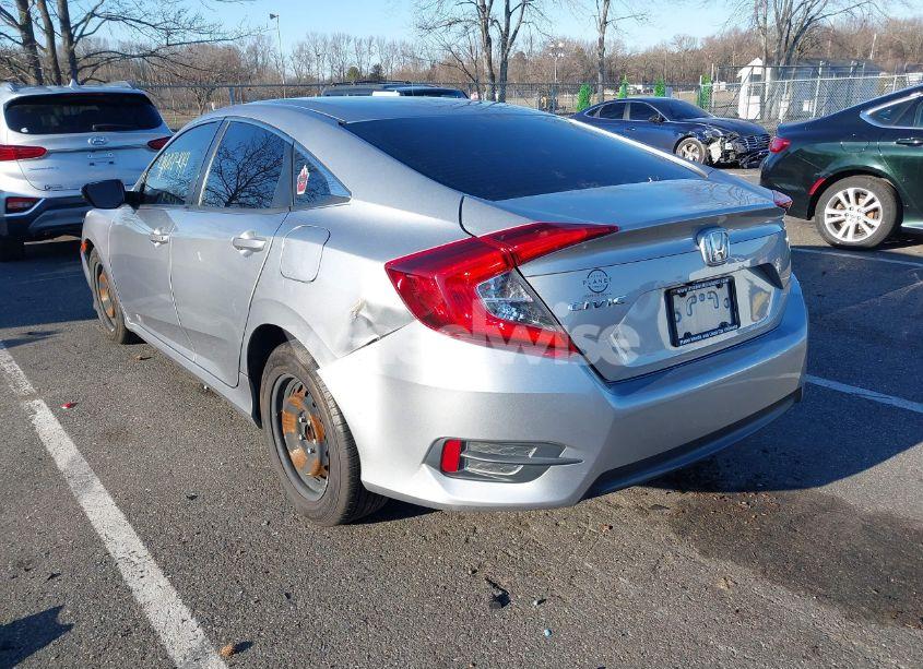 Photo 3 of 2018 Honda Civic LX (VIN 19XFC2F53JE201447)