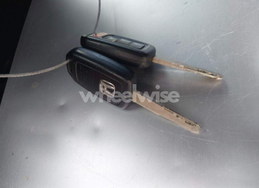 Photo 11 of 2016 Honda Civic LX (VIN 19XFC2F54GE016963)