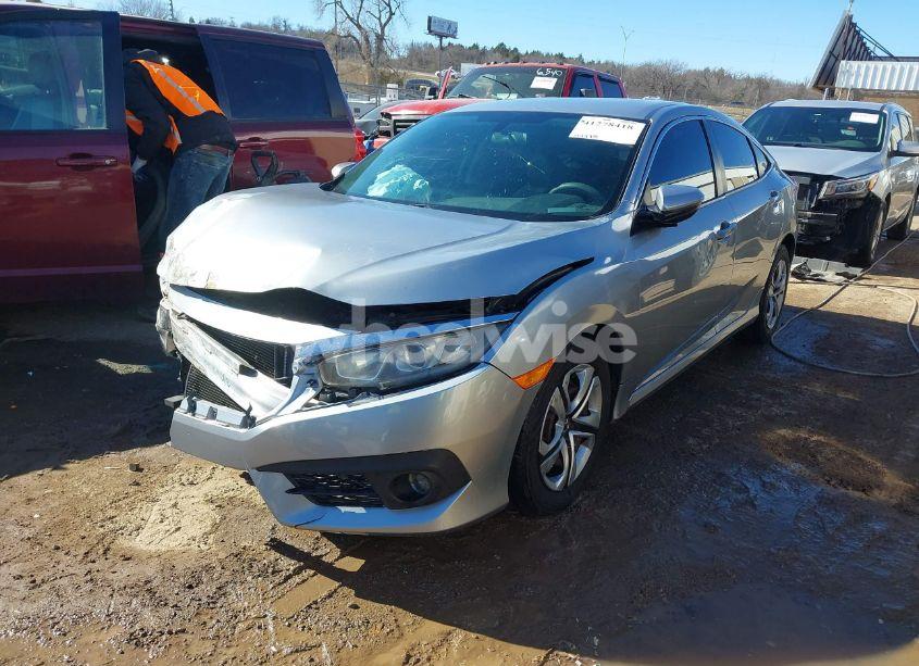 Photo 2 of 2016 Honda Civic LX (VIN 19XFC2F54GE022701)